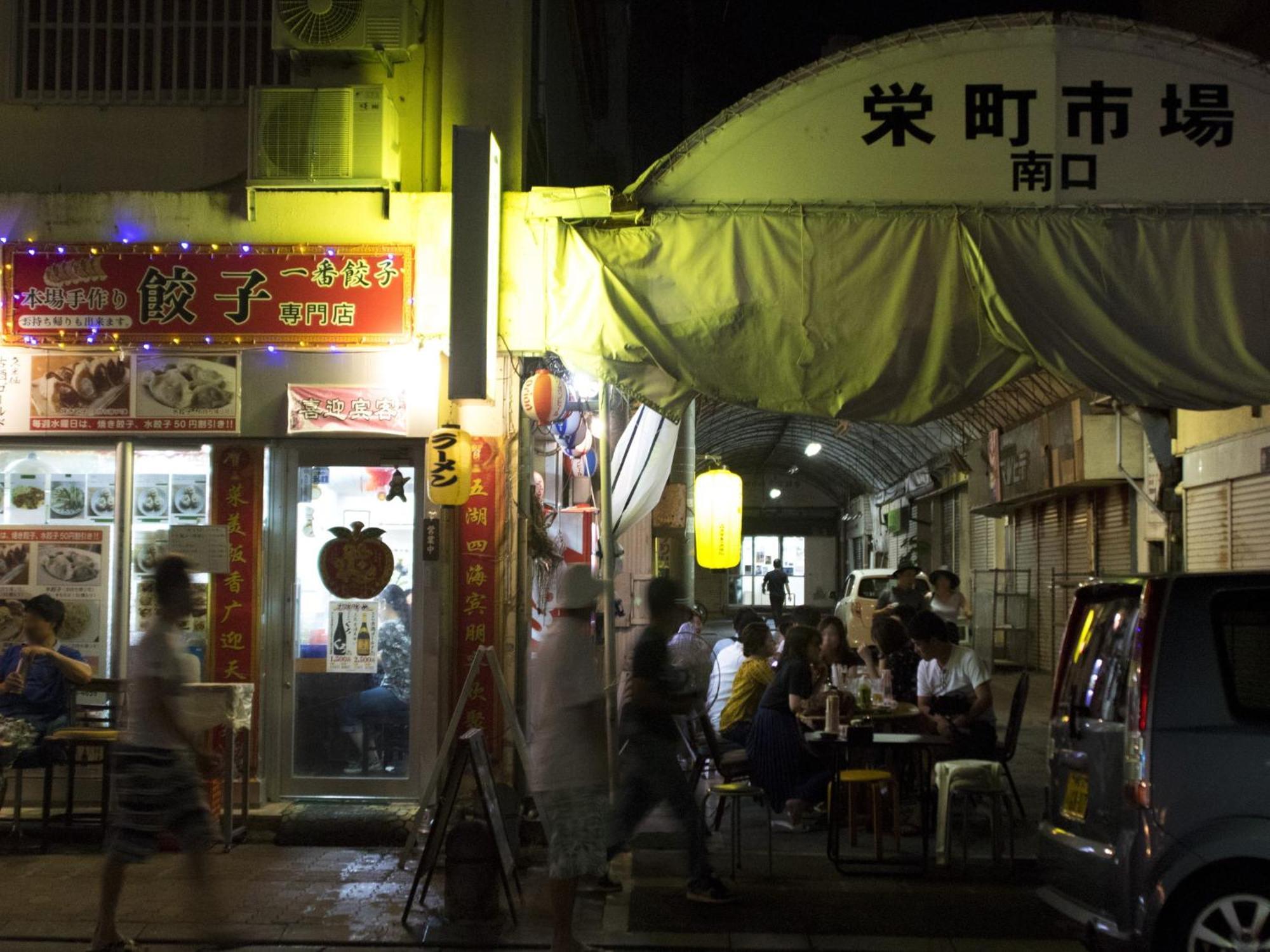 那霸布利昂酒店 外观 照片