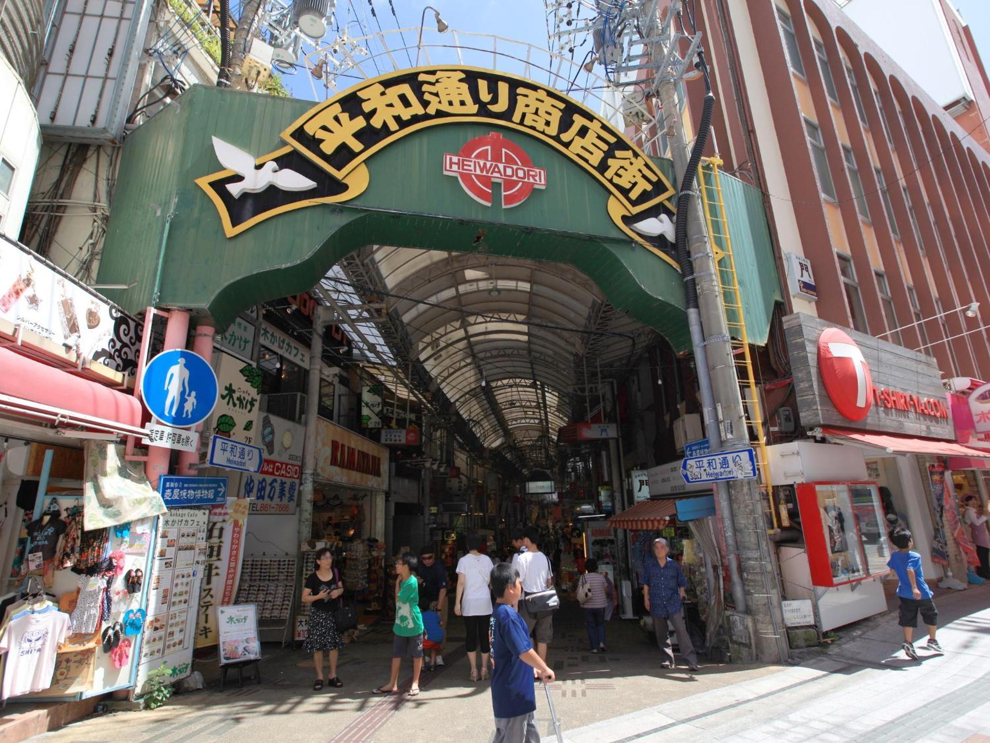 那霸布利昂酒店 外观 照片